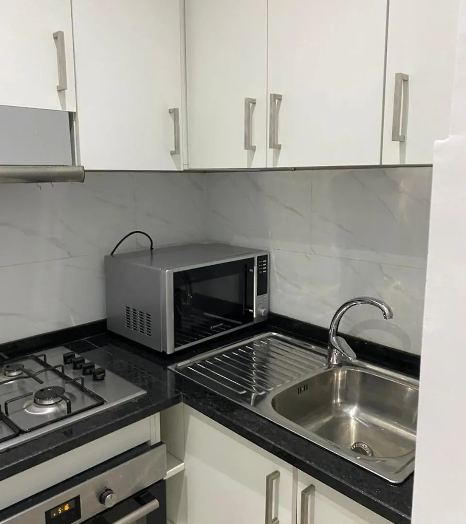 Daire Apartamento George Mendes Praia