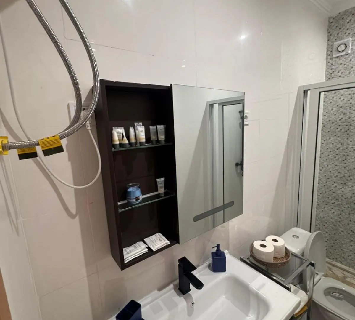 Daire Apartamento George Mendes Praia
