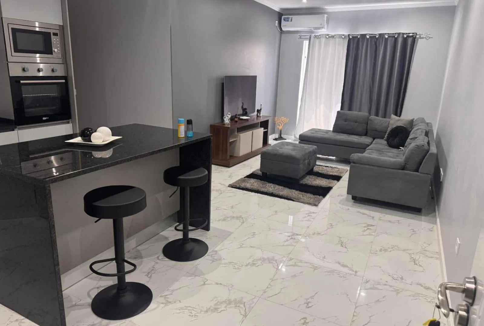 Apartamento George Mendes Praia Daire